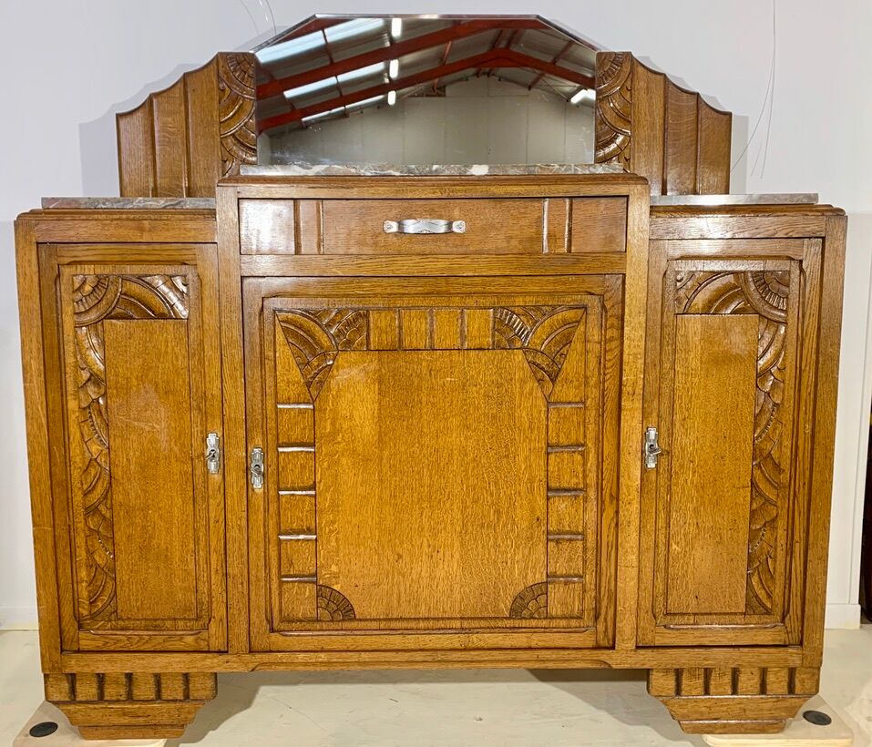 Buffet art deco en chêne massif