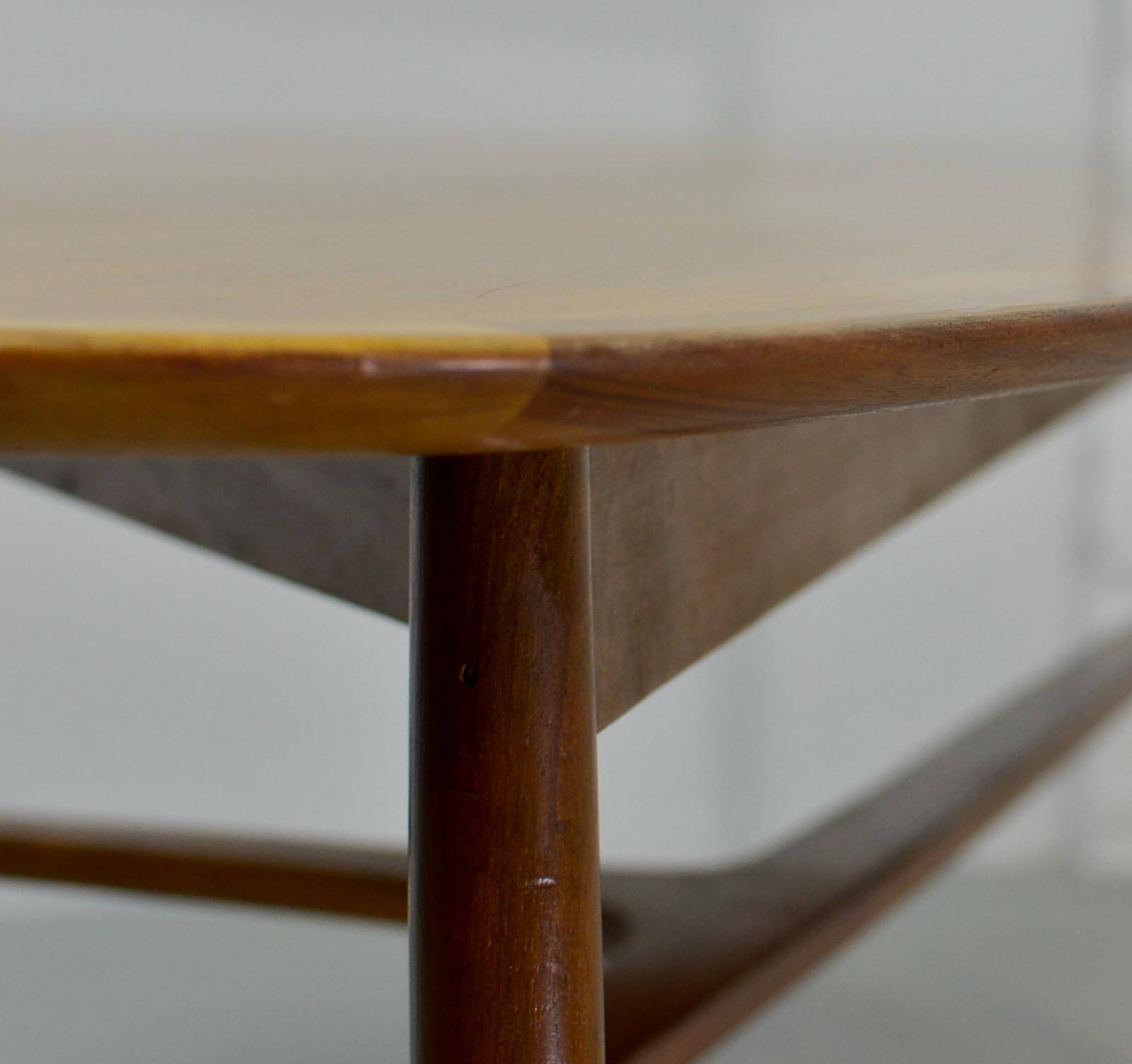 Table basse en forme de rein laquée de forme libre Svante Skogh, Suède, années 1960