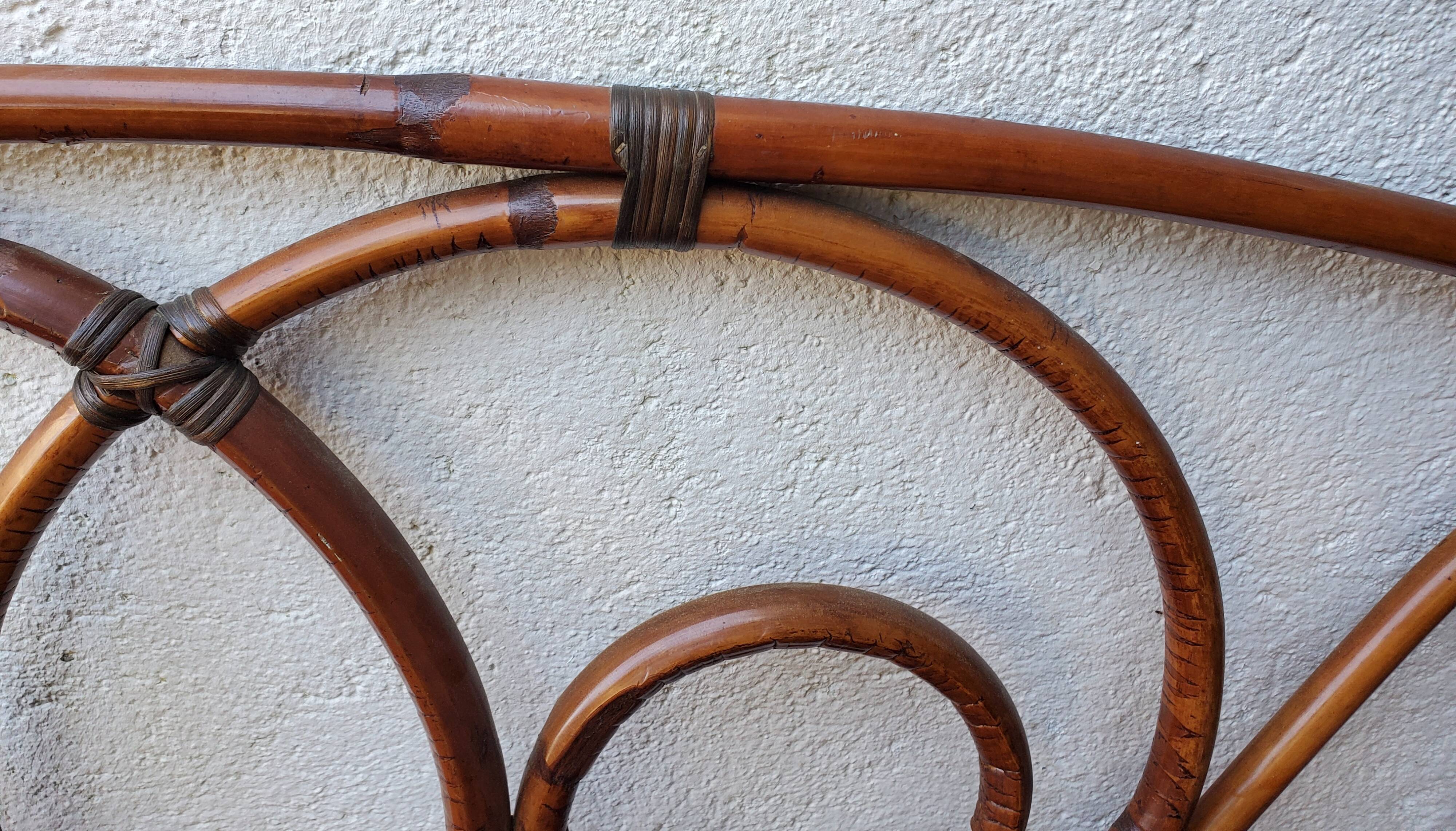 Rattan arabesques headboard