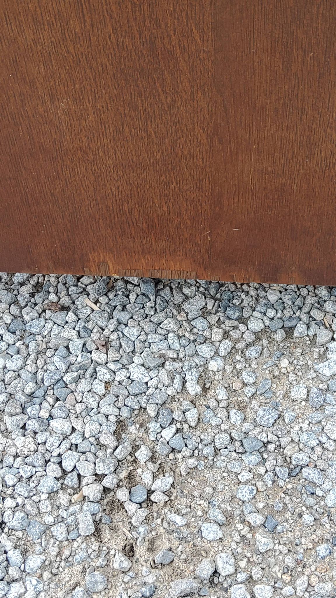 Commode vintage en chêne pieds compas 3 tiroirs des années 50