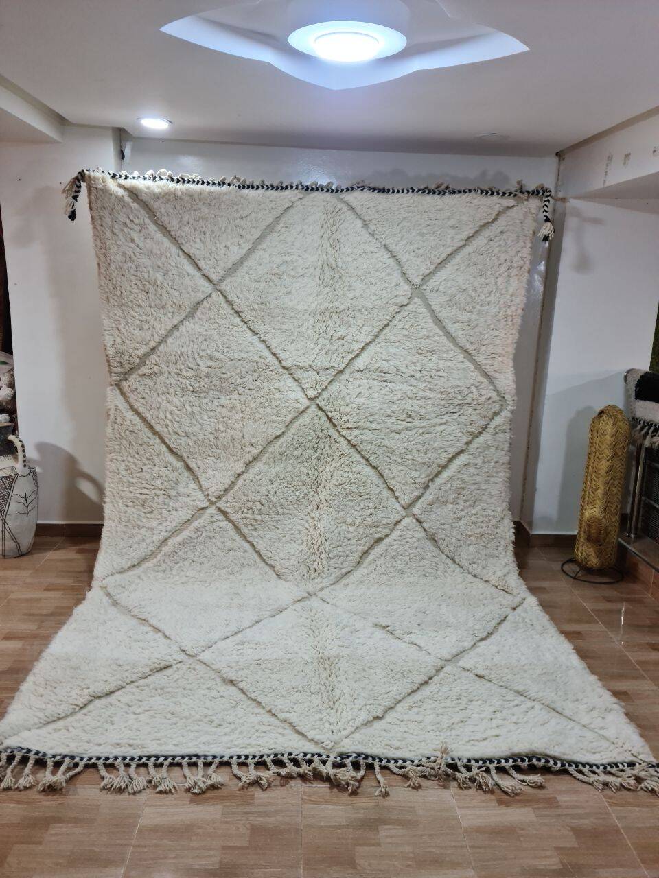 Beniouaren Rug 300x200 cm - Authentic and Elegant