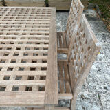 Outdoor table and chairs