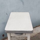 Table de cuisine vintage