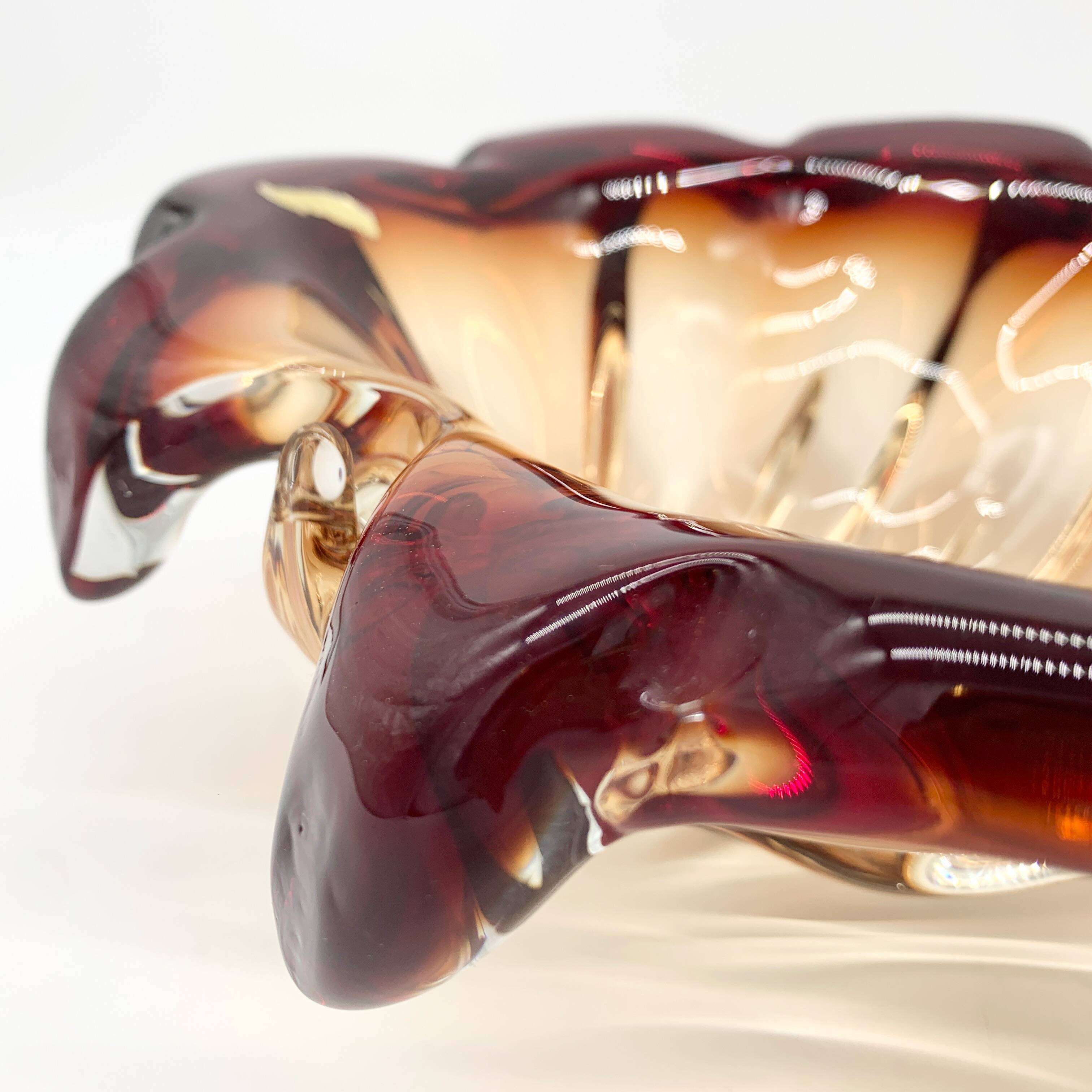 Large vintage Murano glass shell, 1960