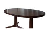 Scandinavian extendable table