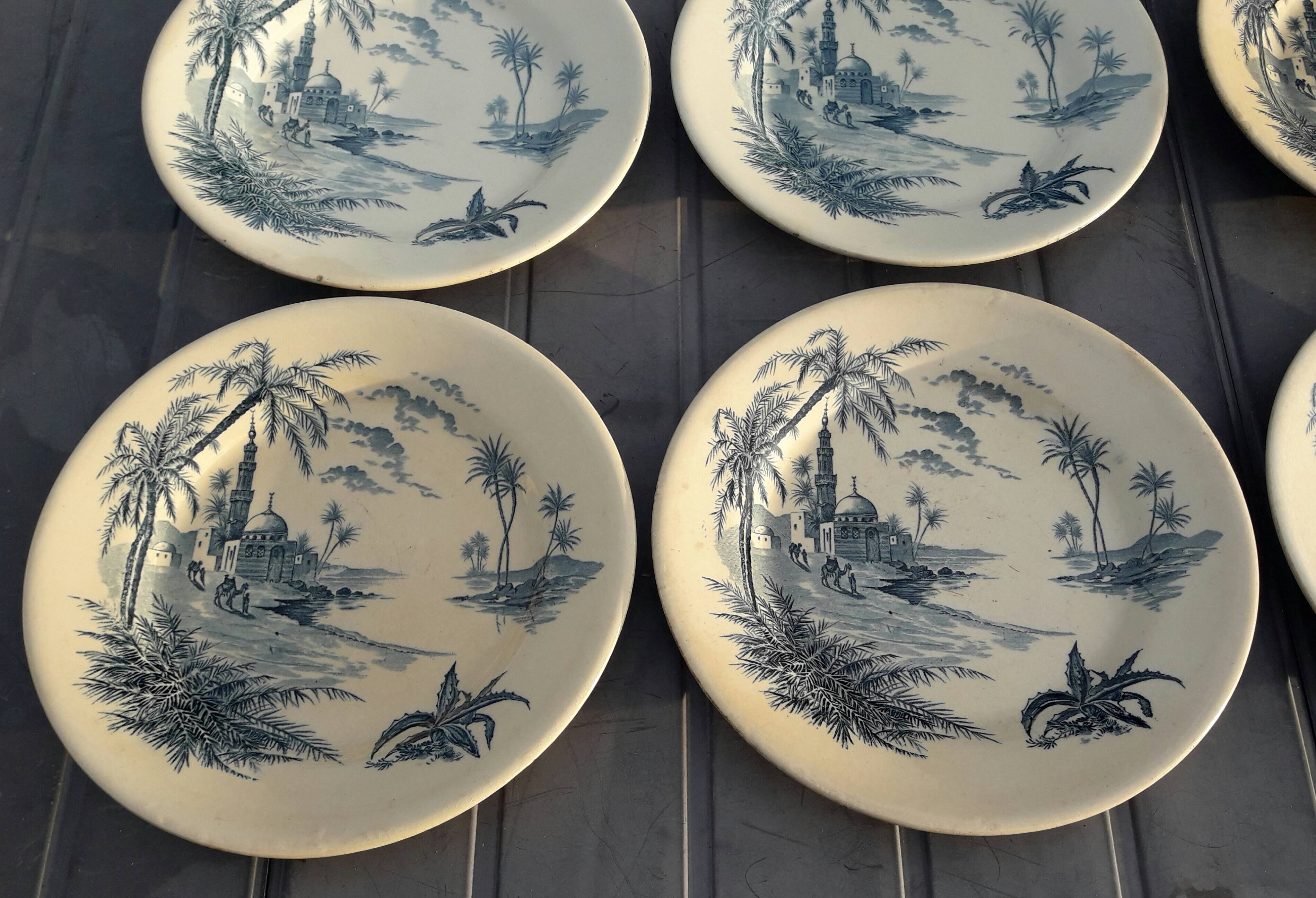 Gien earthenware service, Vues d'Orient model, 21 pieces, late 19th century