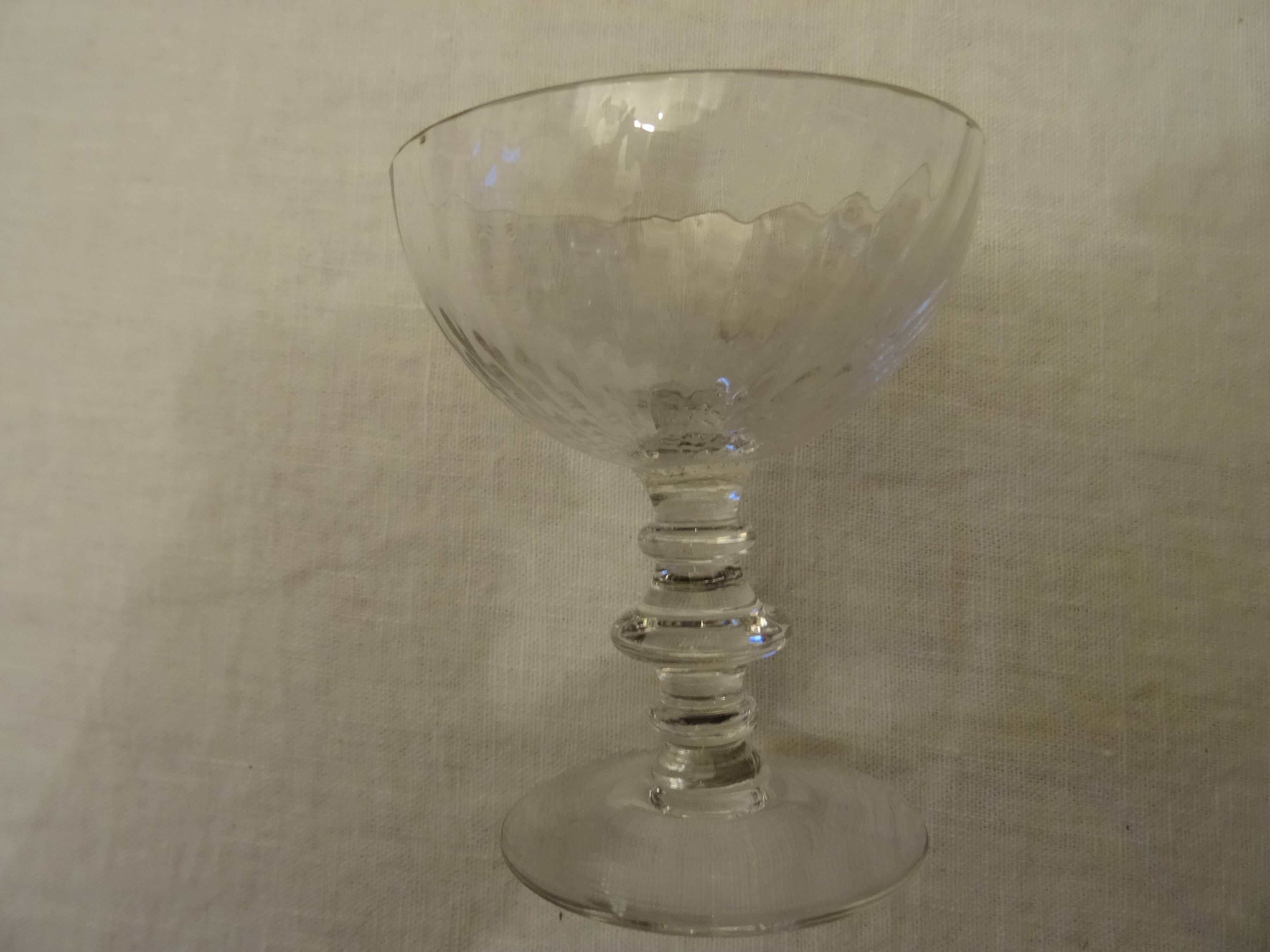 Lot of 11 beautiful cups to vintage champagne