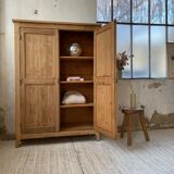 Wooden cabinet cuttery