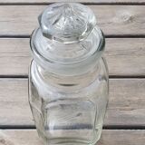 Glass jar