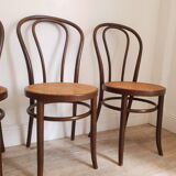 Lot of canchairs