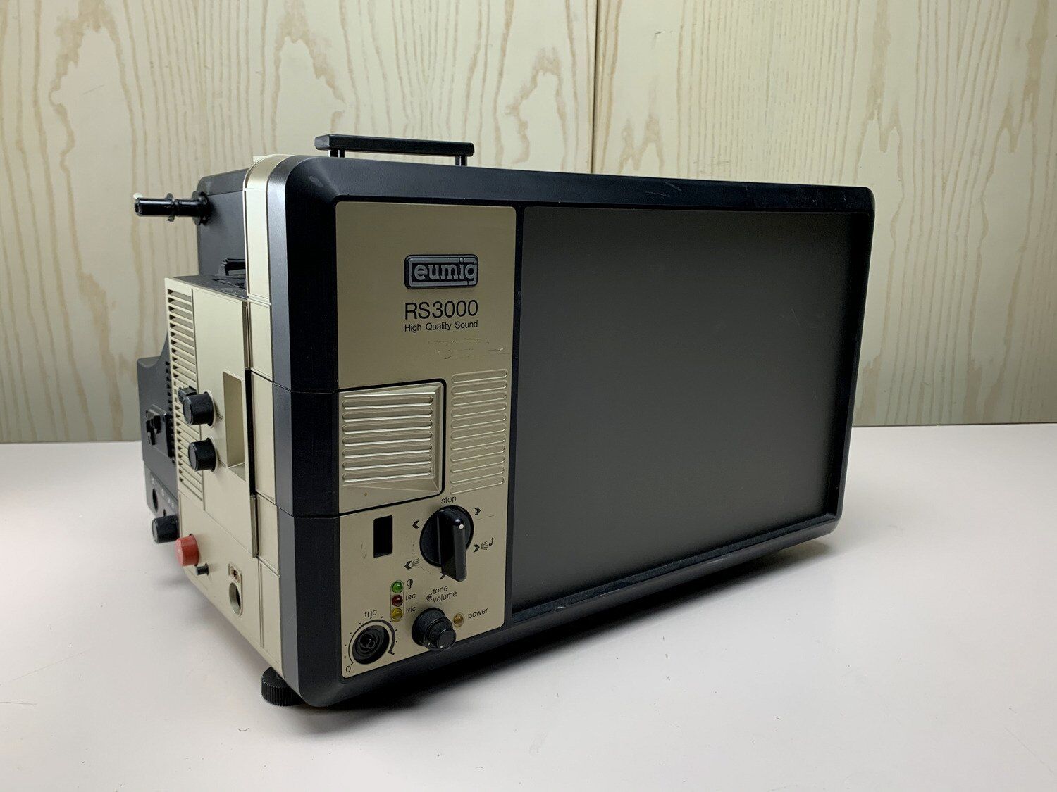 Super 8 projector "EUMIG RS 3000"