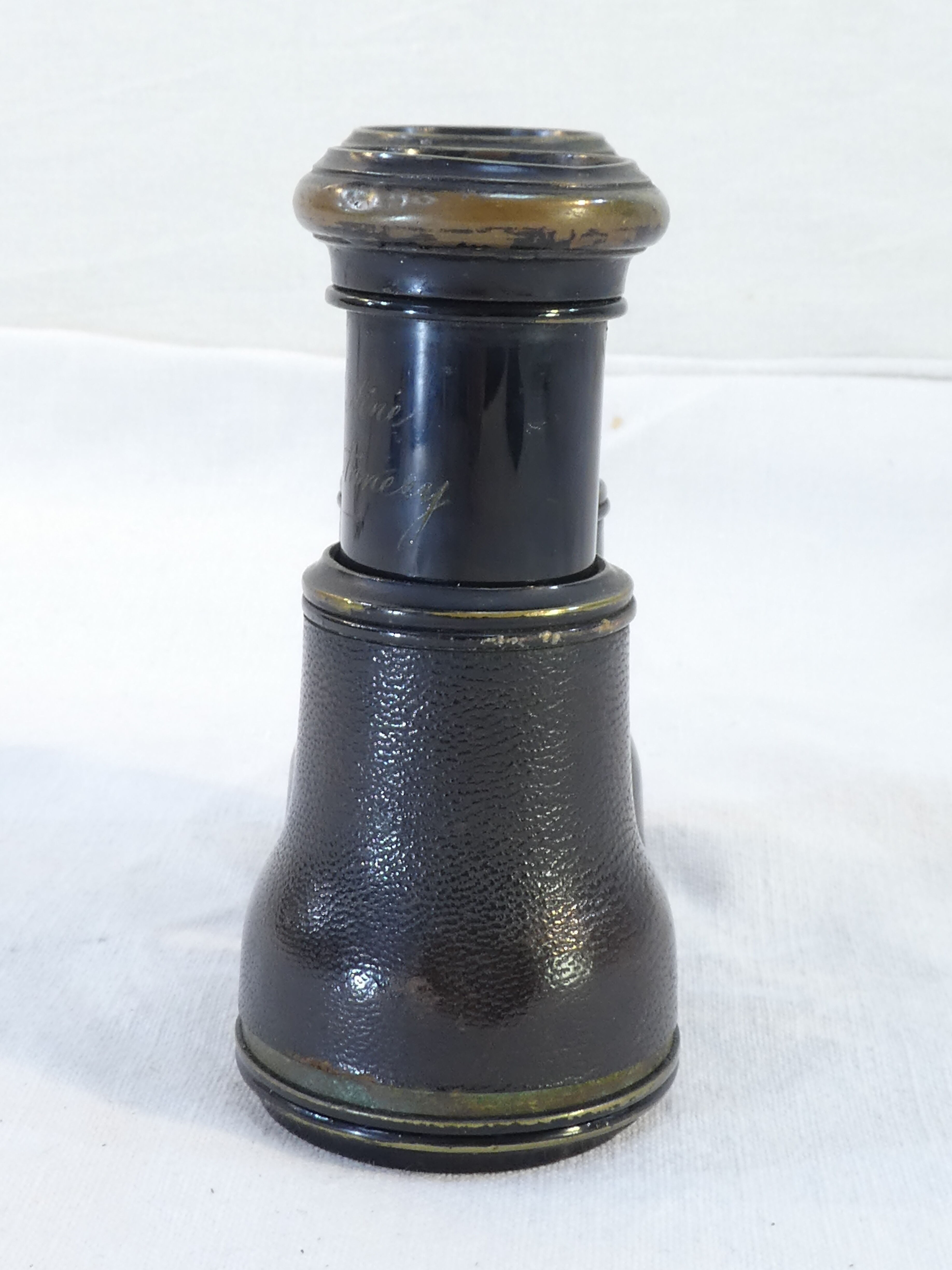 Superior military twin duval elder optician Annecy