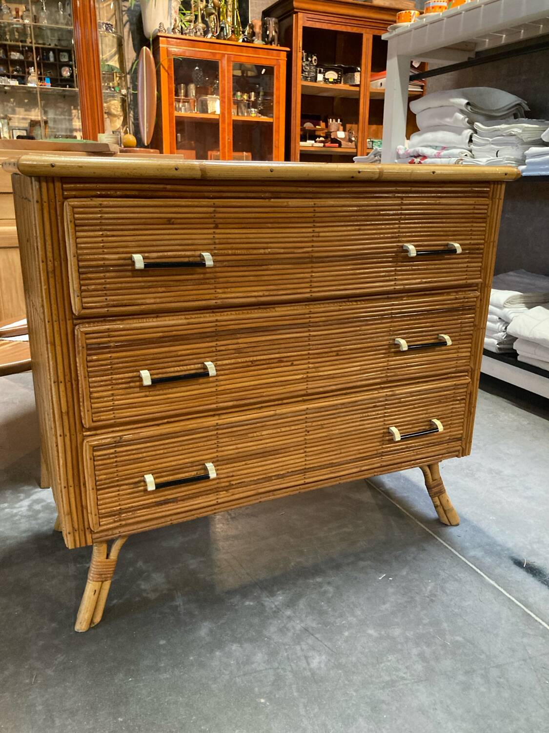 Vintage rattan chest of drawers 1960