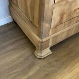 Antique 4-drawer airbrushed chest of drawers