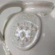 Malicorne (atelier Tessier), belle verseuse pouvant former vase en faïence
