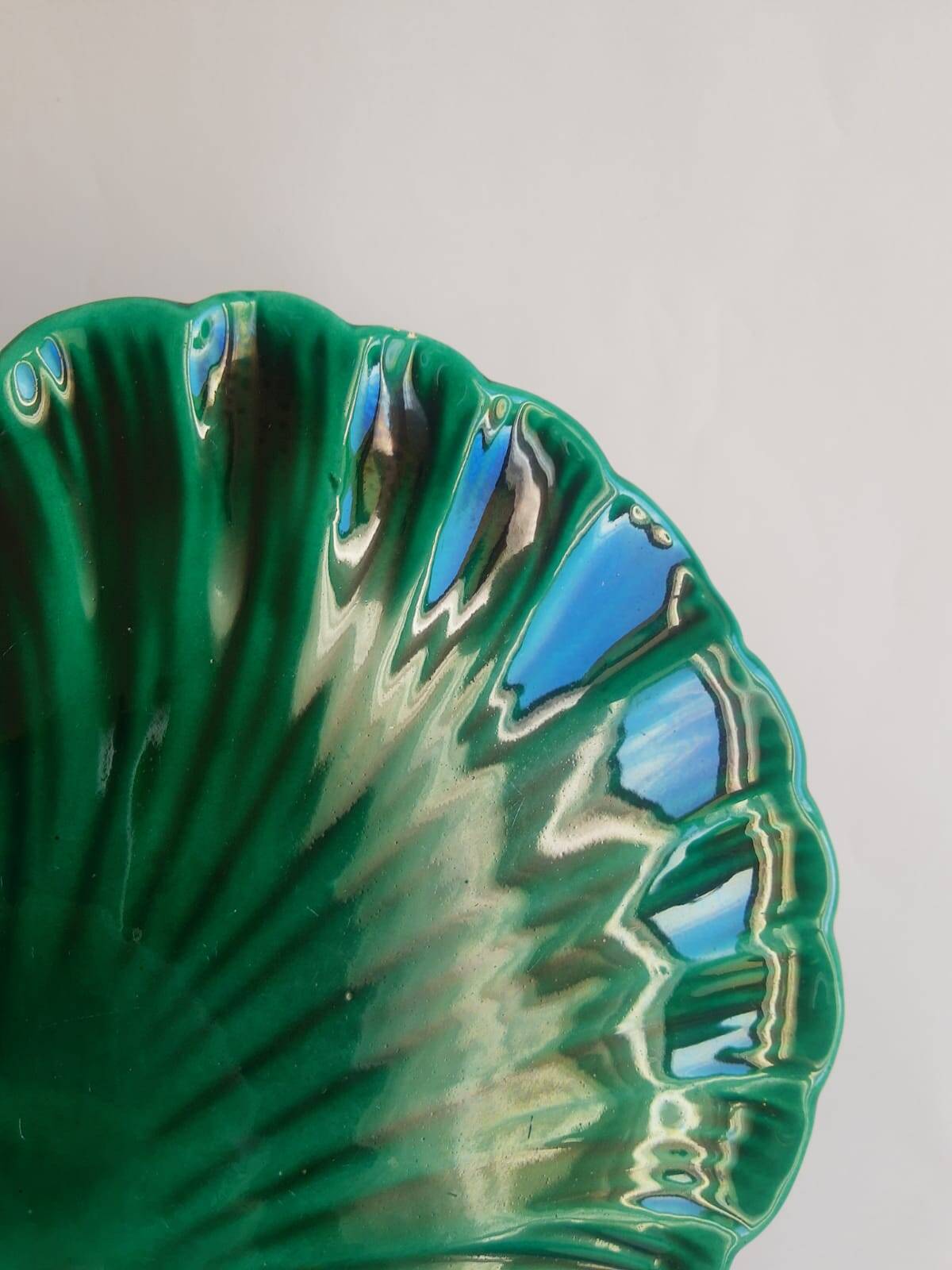 Petit plat coquille vert ancienne vintage