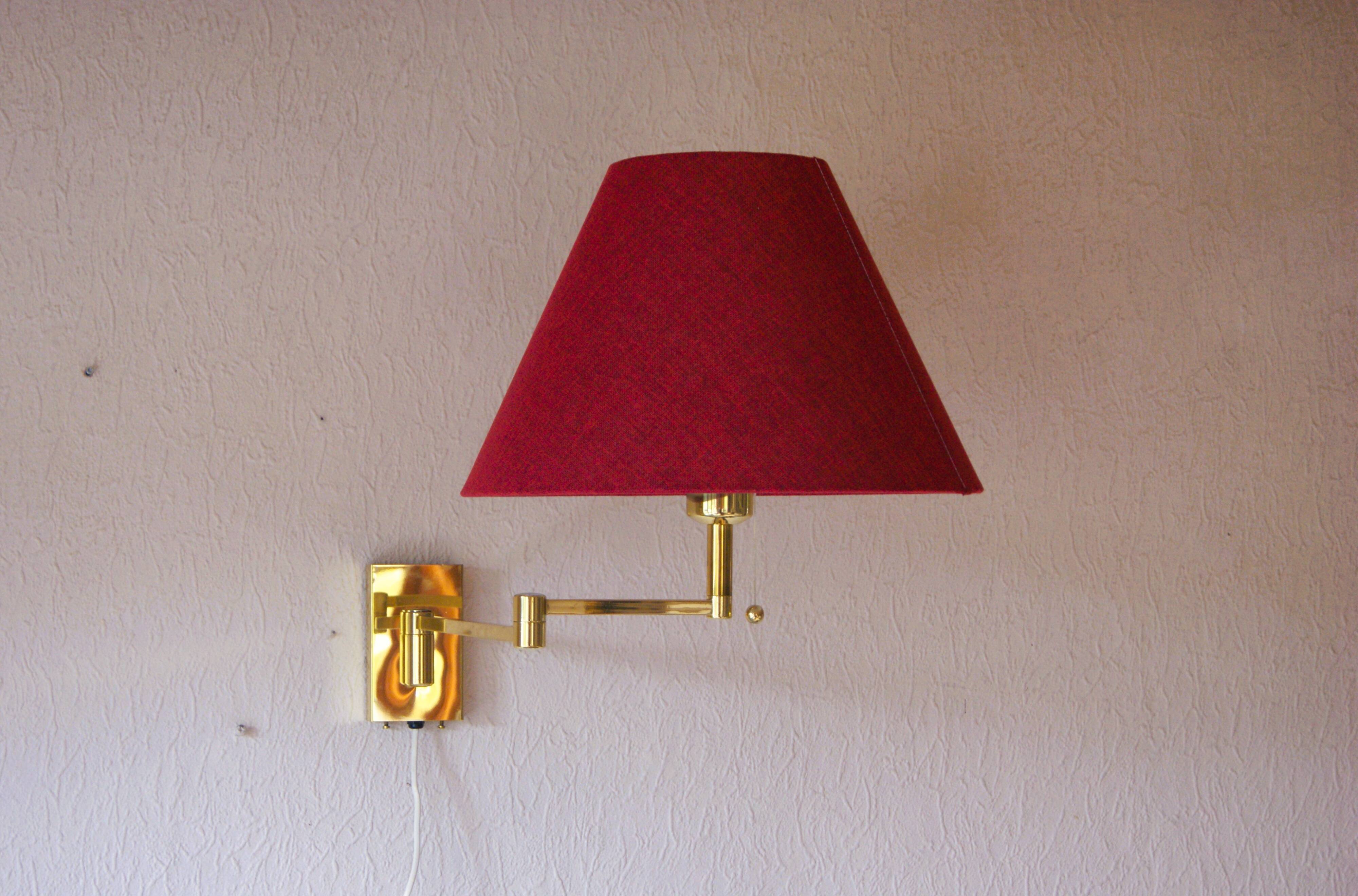 Large vintage brass swing arm wall lamp - Høvik Verk Norway - Hollywood Regency 1970s.