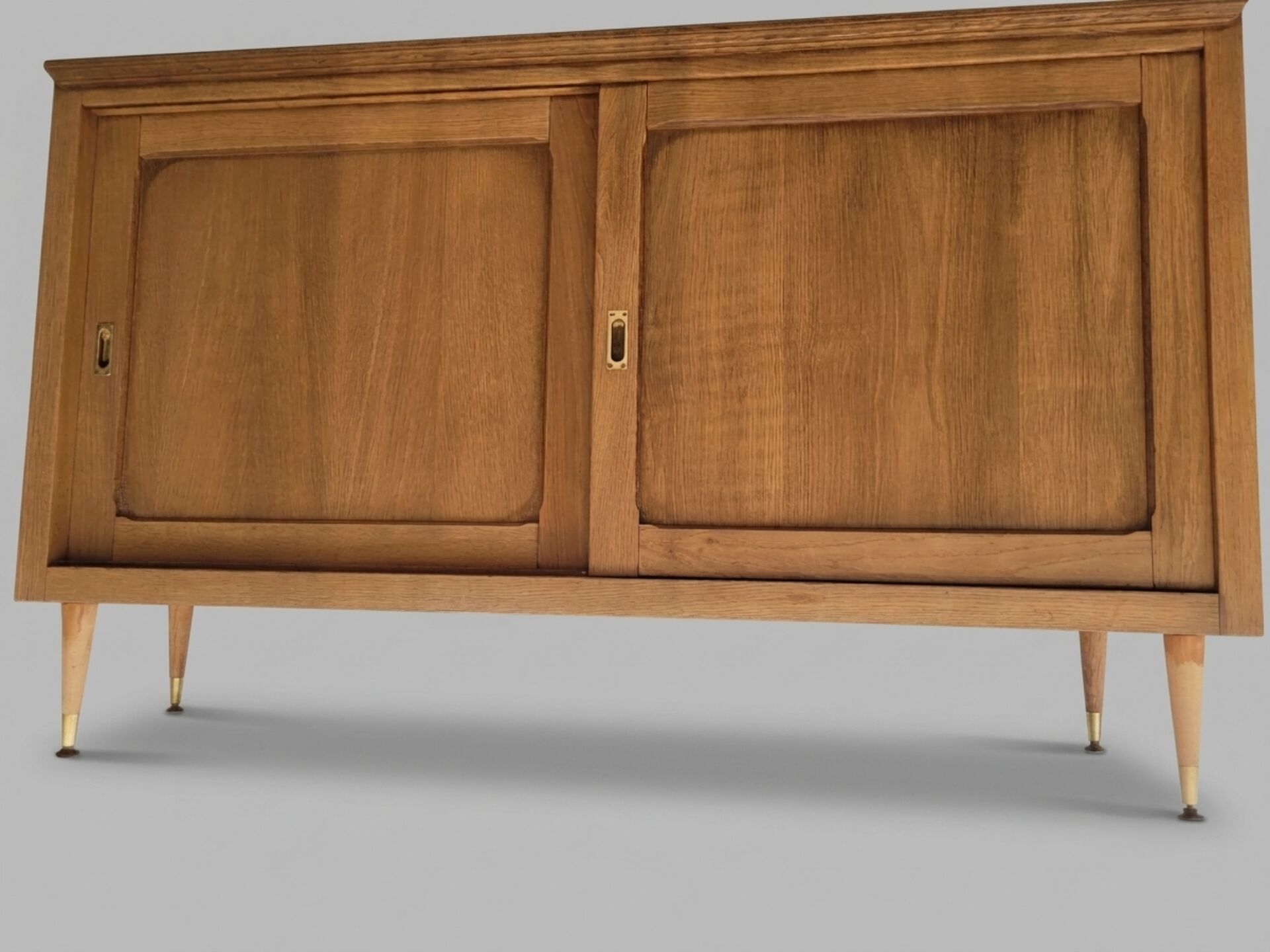 Enfilade Mid Century