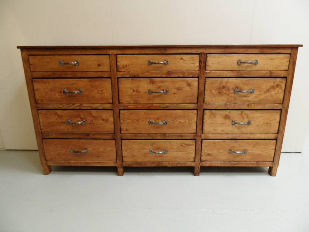 Classeur d'apothicaire vintage avec tiroirs