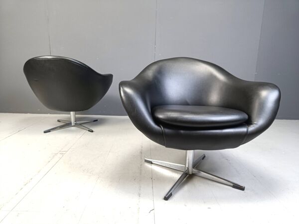 Fauteuils club du milieu du siècle, années 1960