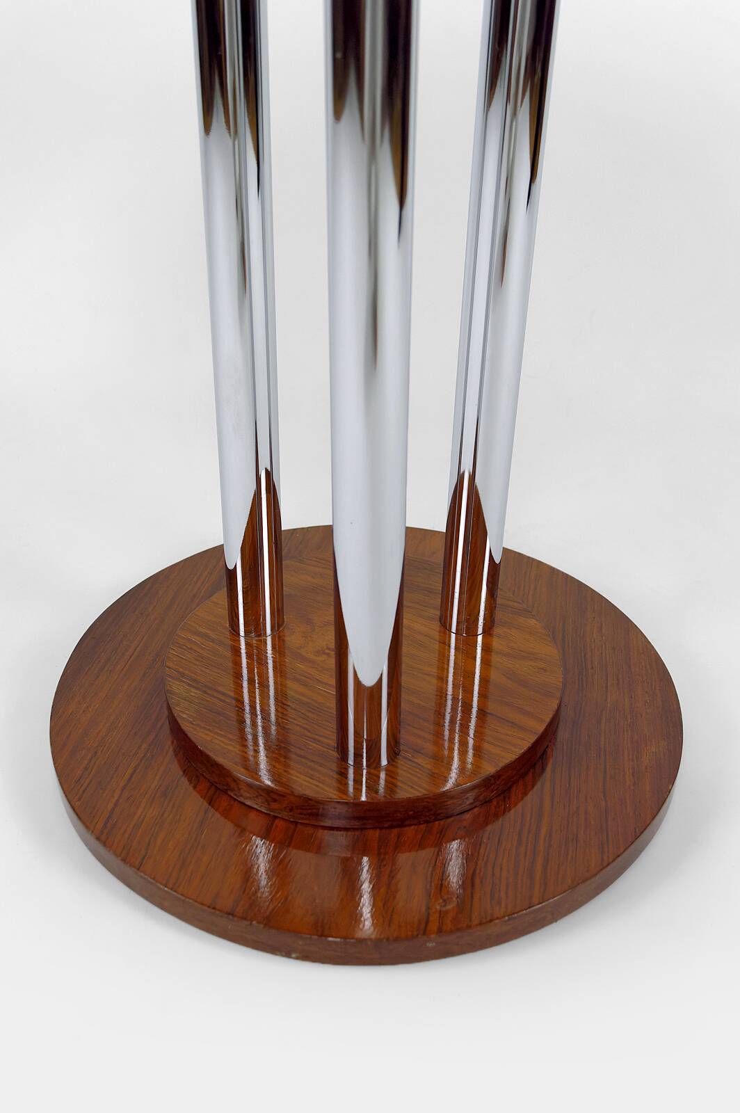 Modernist Art Deco pedestal table in walnut and chrome, France, Circa 1930