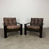 Living room sofa and brutalist armchairs in leather and wood, 70s, chalet style