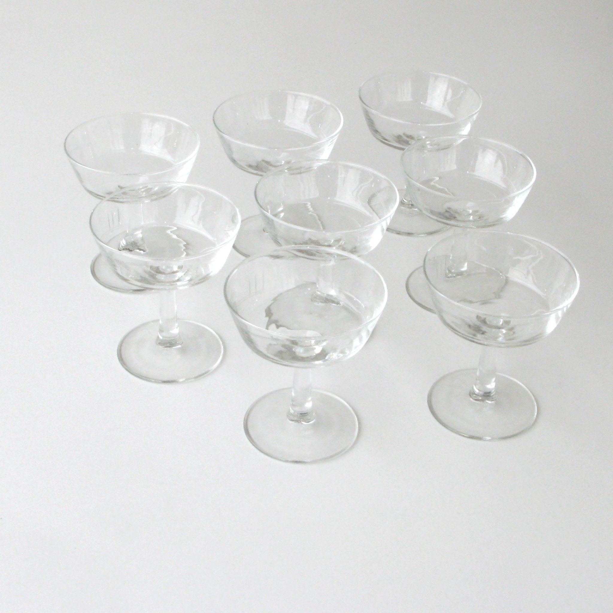 8 old champagne glasses vintage model in cut glass