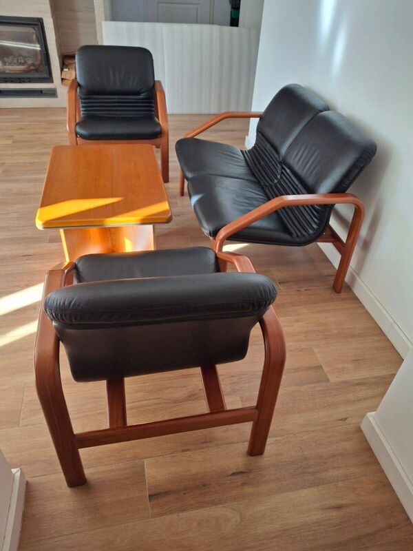 Ensemble de mobilier de bureau Italie années 90