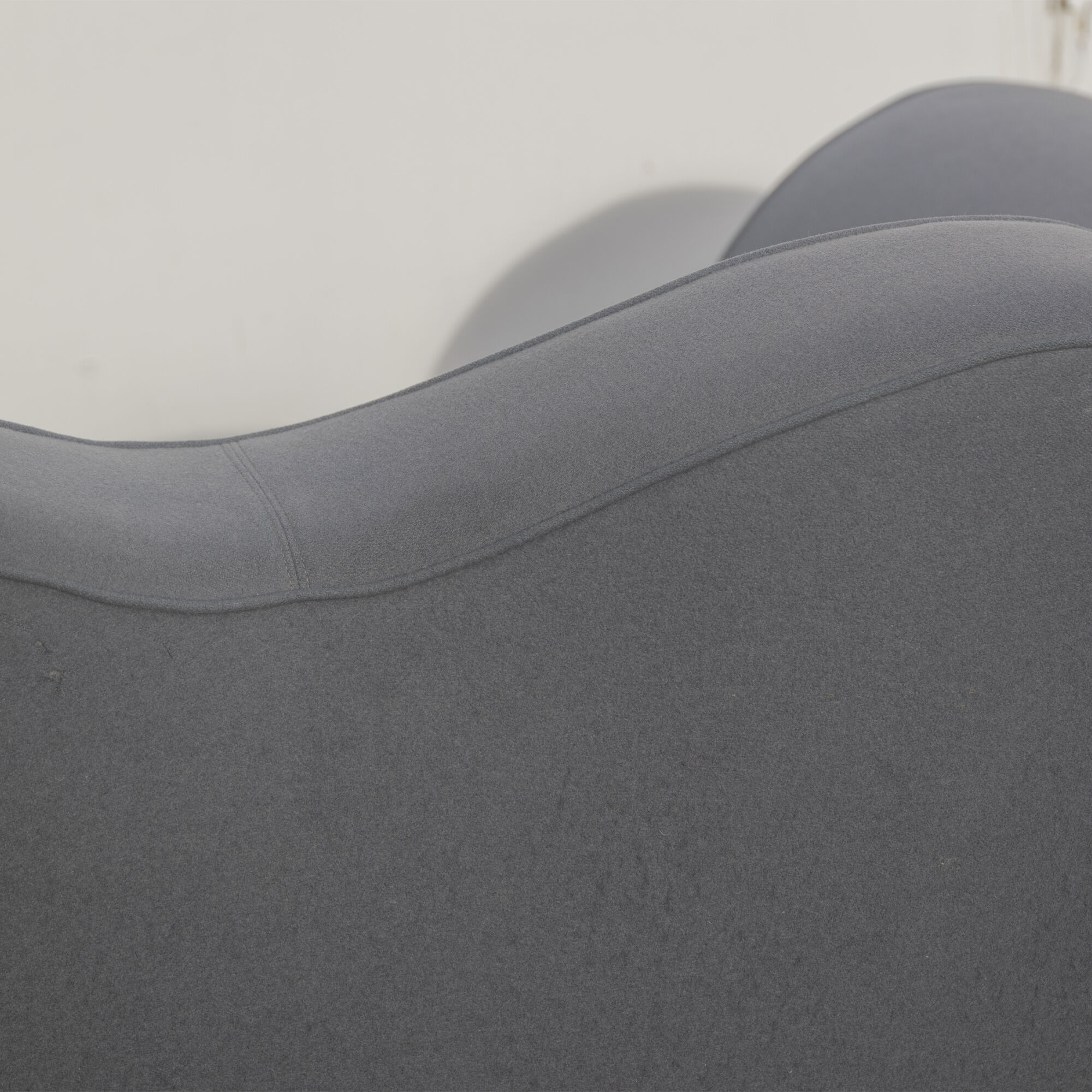 Fauteuil gris double Soft Big Easy par Ron Arad pour Moroso