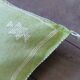 Coussin berbere Sabra vert en soie de cactus