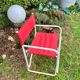 Chaise pliante rouge vintage