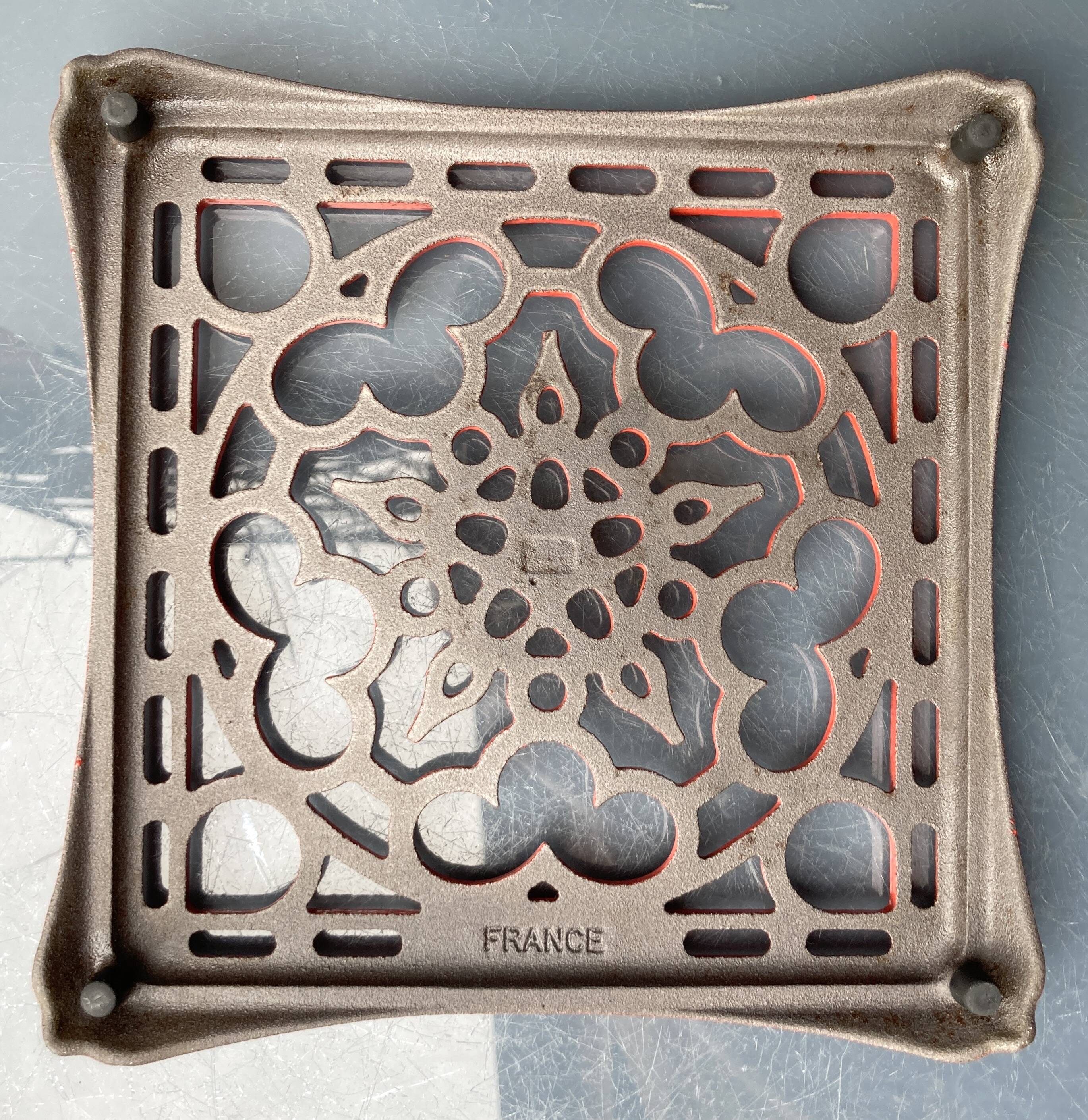 Square dish rest from Le Creuset France