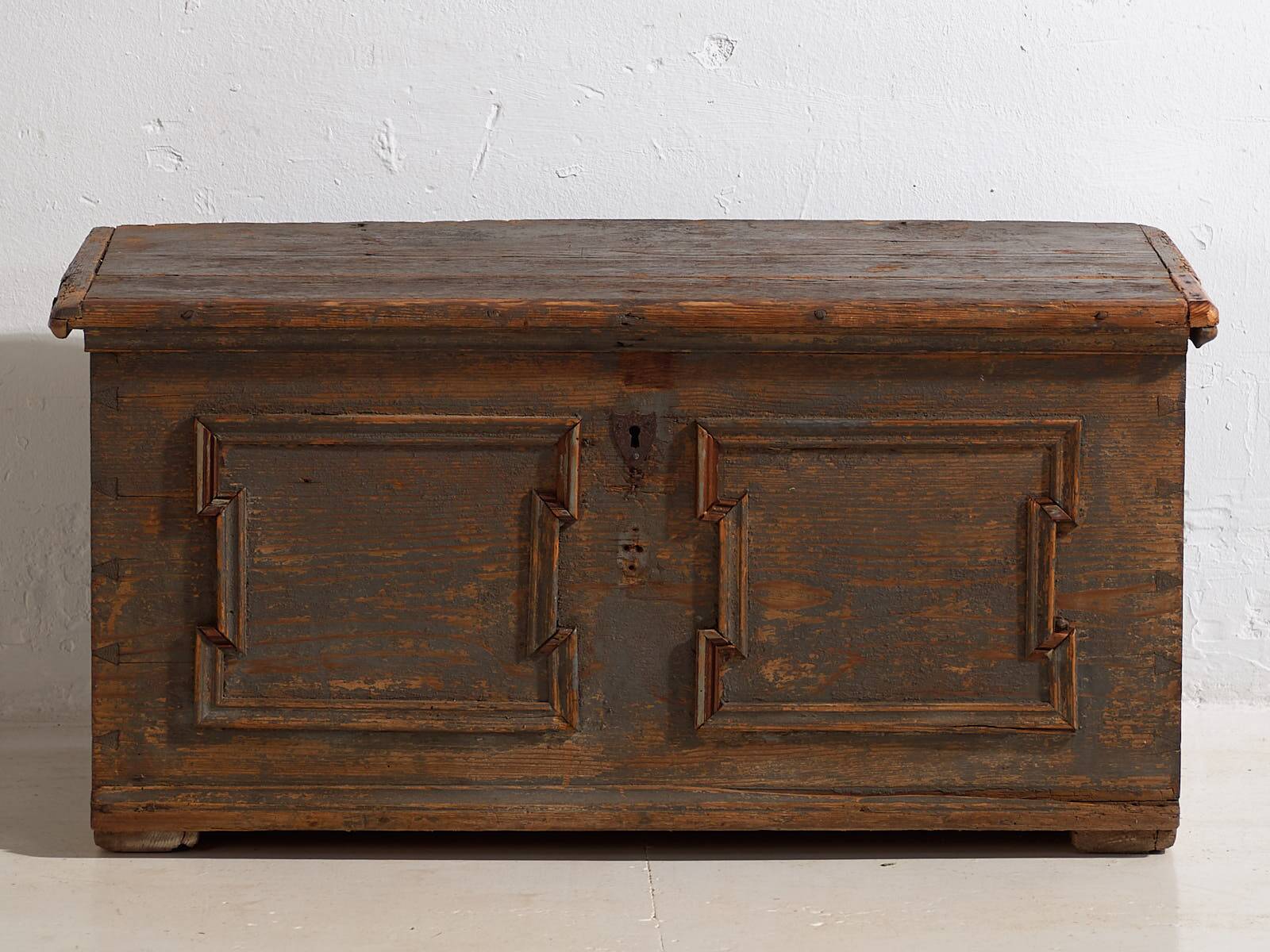 Antique chest with pearl grey patina (c.1900) #28