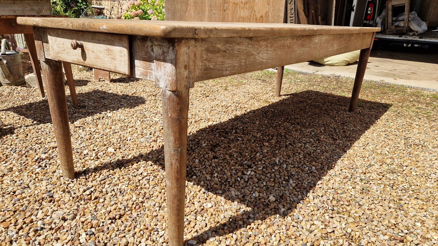 Chene farmhouse table