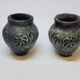 Paire de petits vases décoratifs en terre cuite style grèce antique