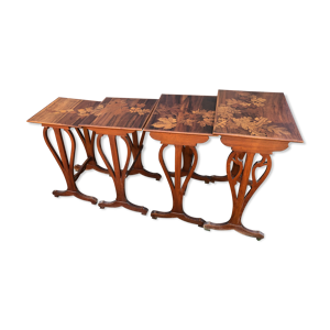 Tables gigognes a décor - 1900