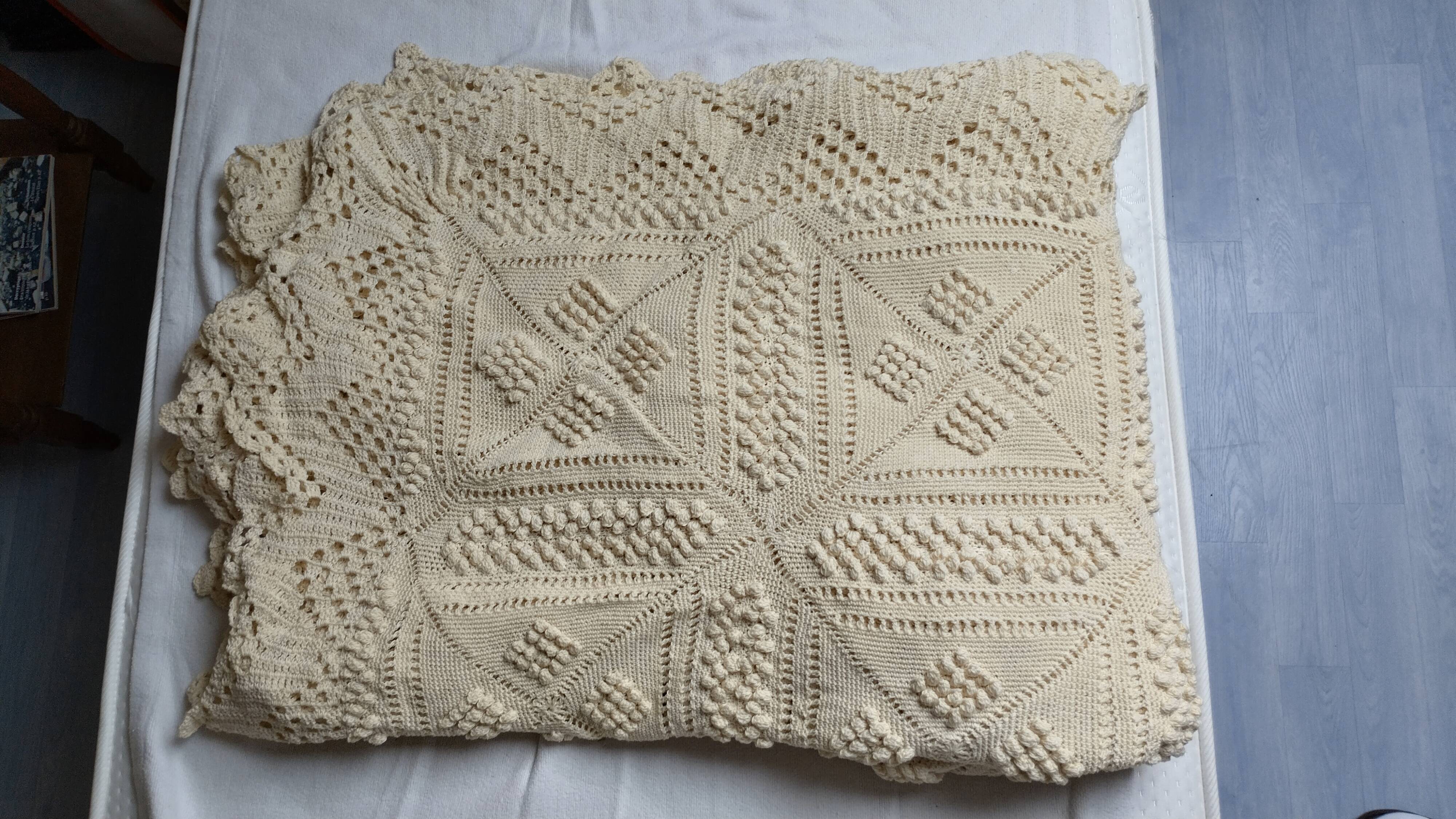 Couvre lit 2 personnes crochet fait main
