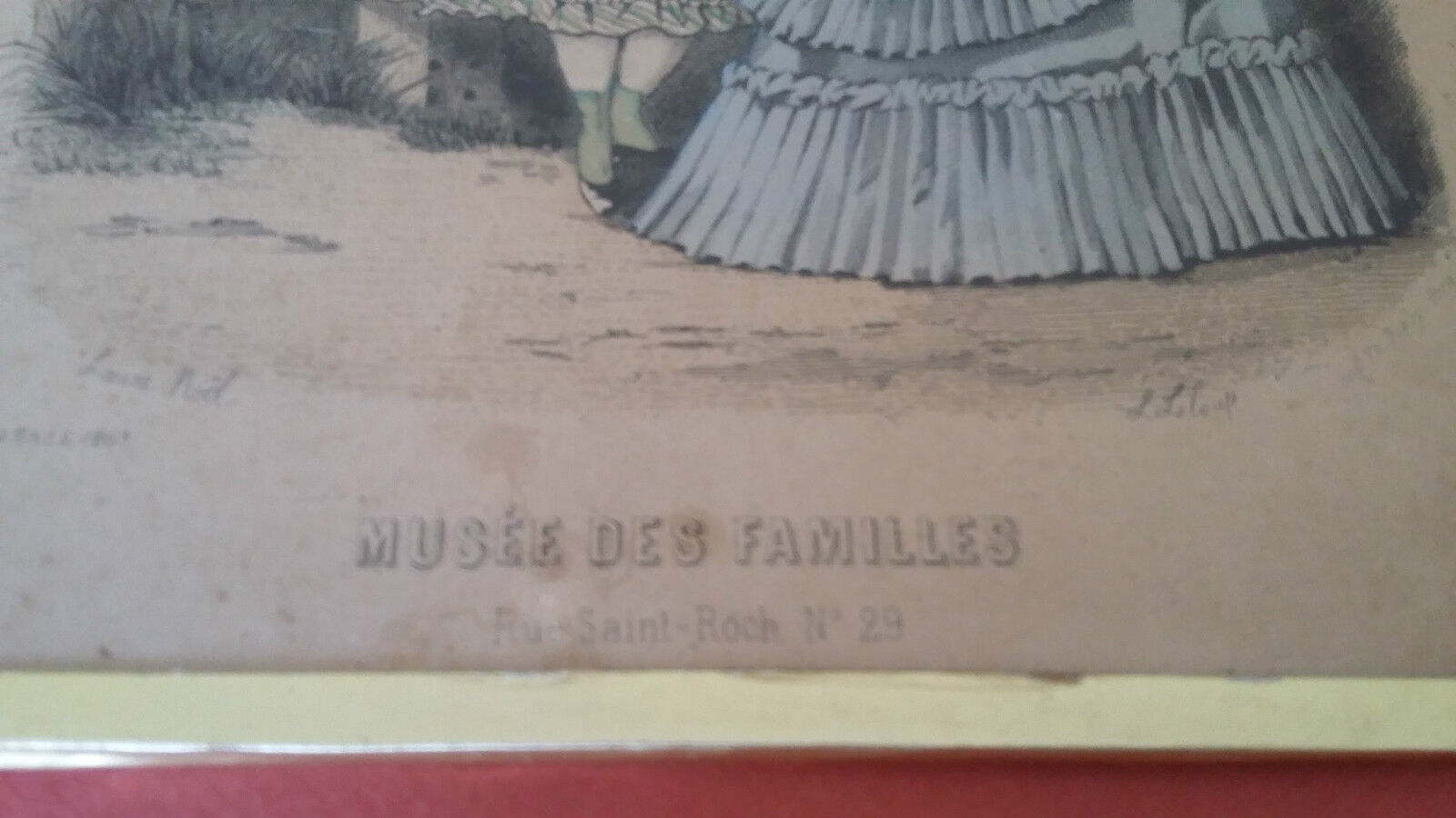 Old fashion engraving museum of families under glass