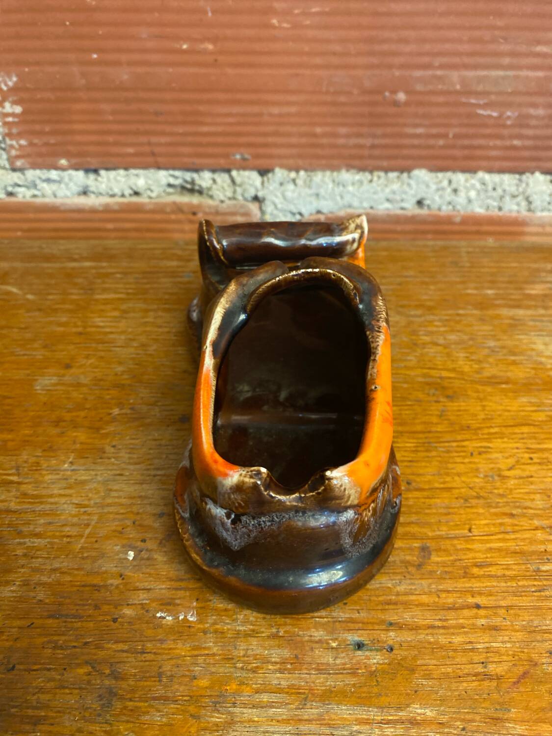 Cendrier ancien Vallauris céramique multicolore forme chaussure vintage