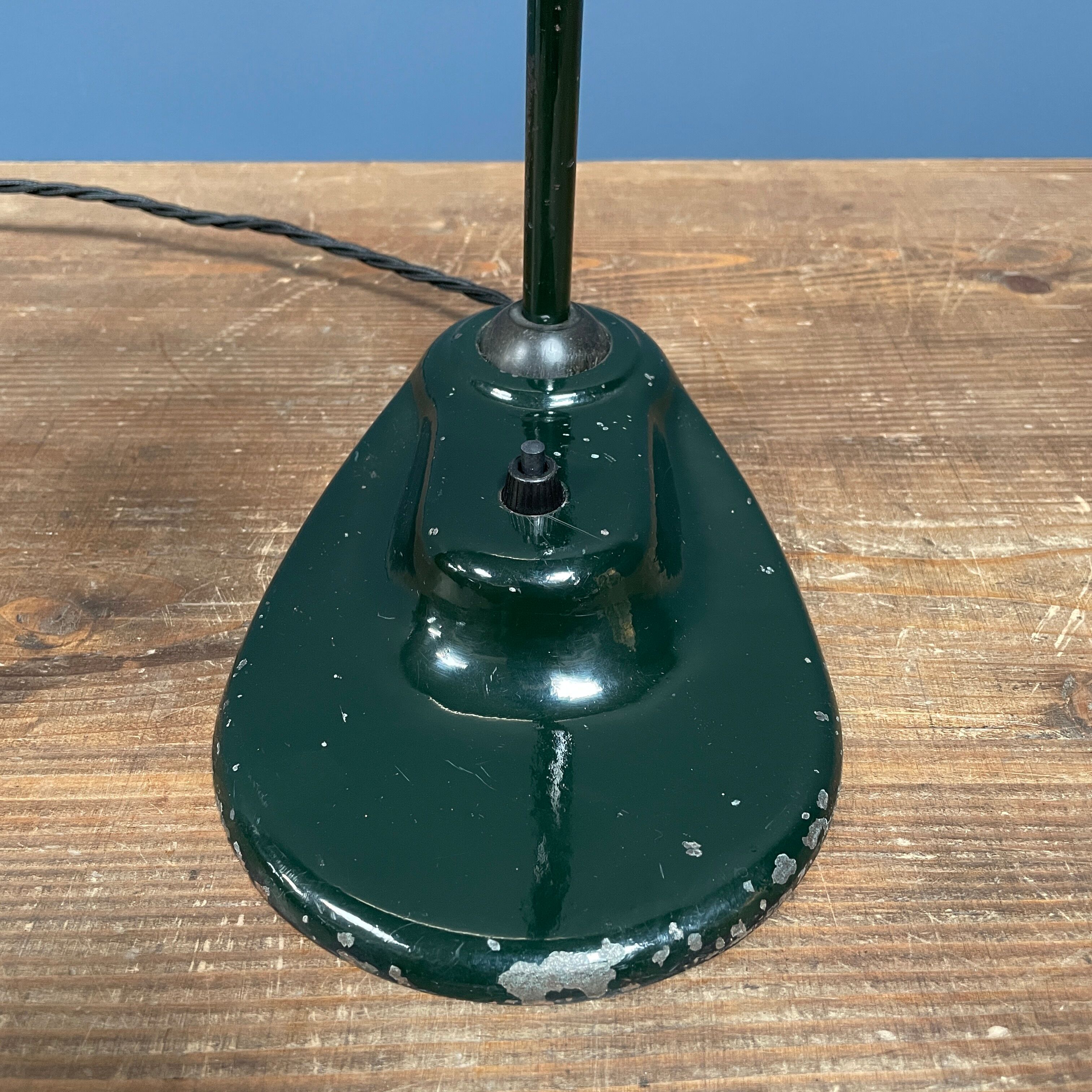 Dark green Kandem Bauhaus desk lamp model 1087 from the 1930s