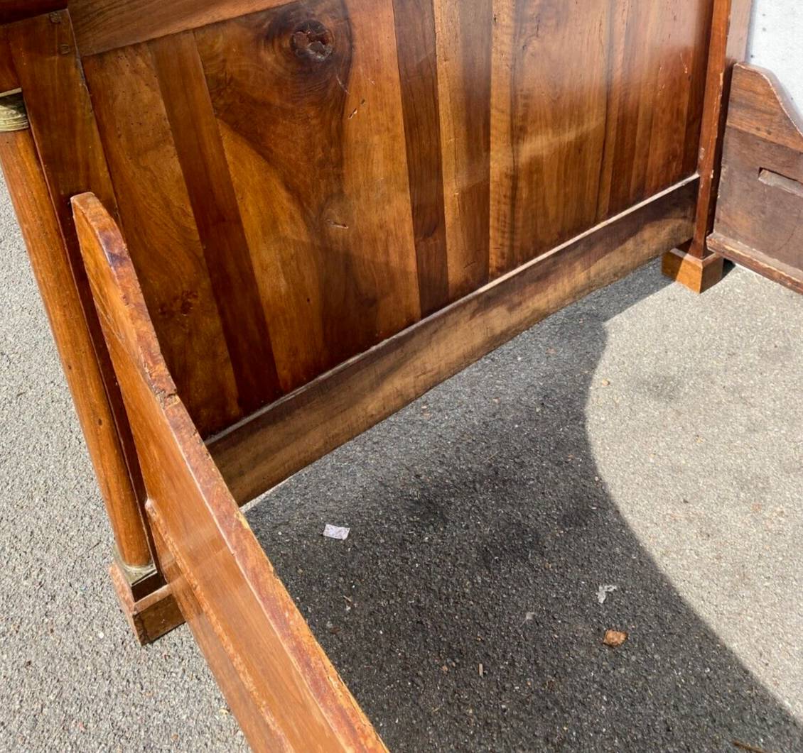 Empire period sleigh bed in solid walnut 19th century