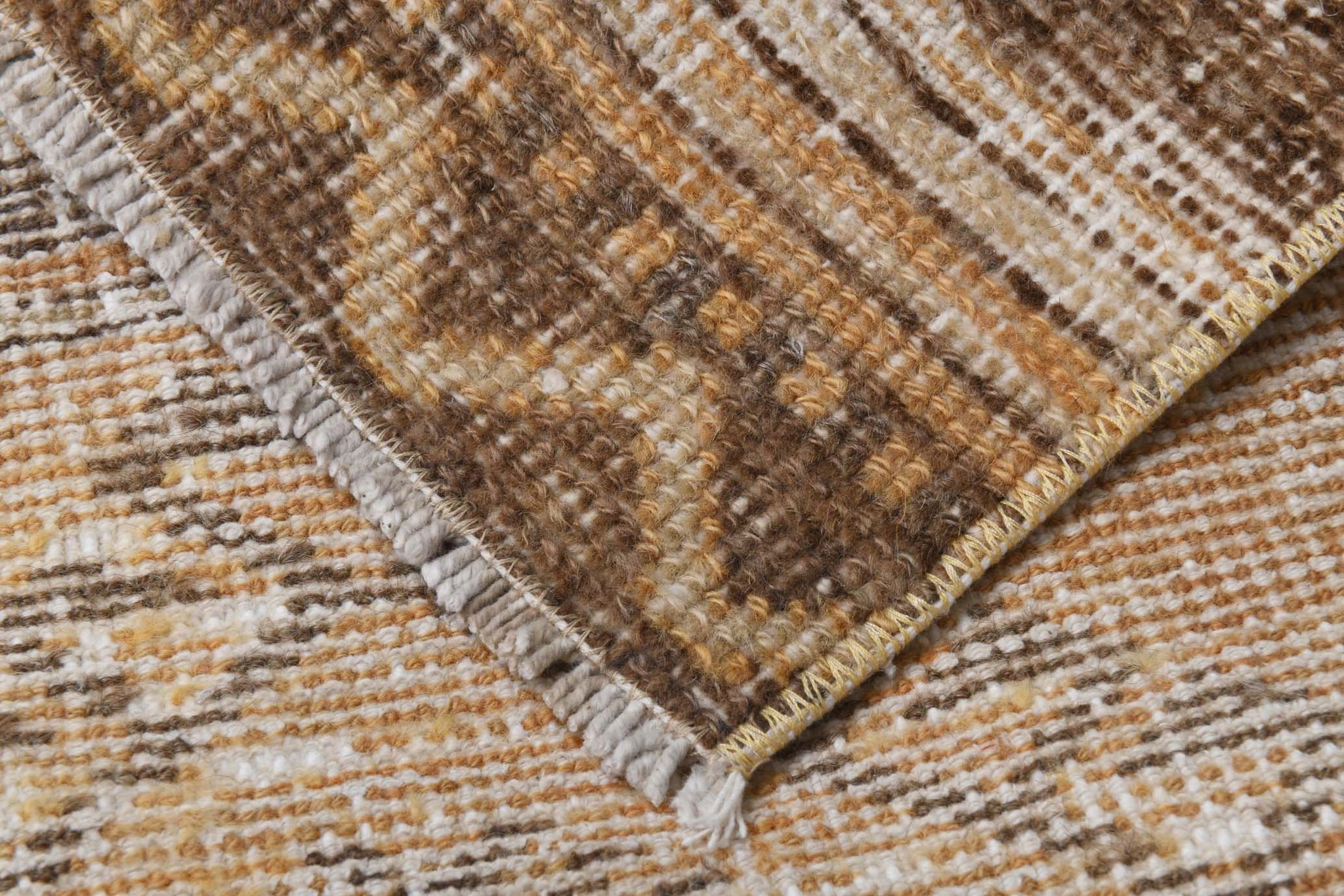 Tapis en laine 92x52cm fait à la main