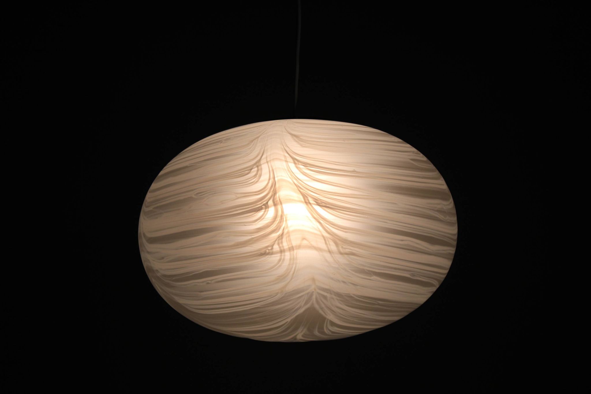 Suspension en verre des années 1970, Italie