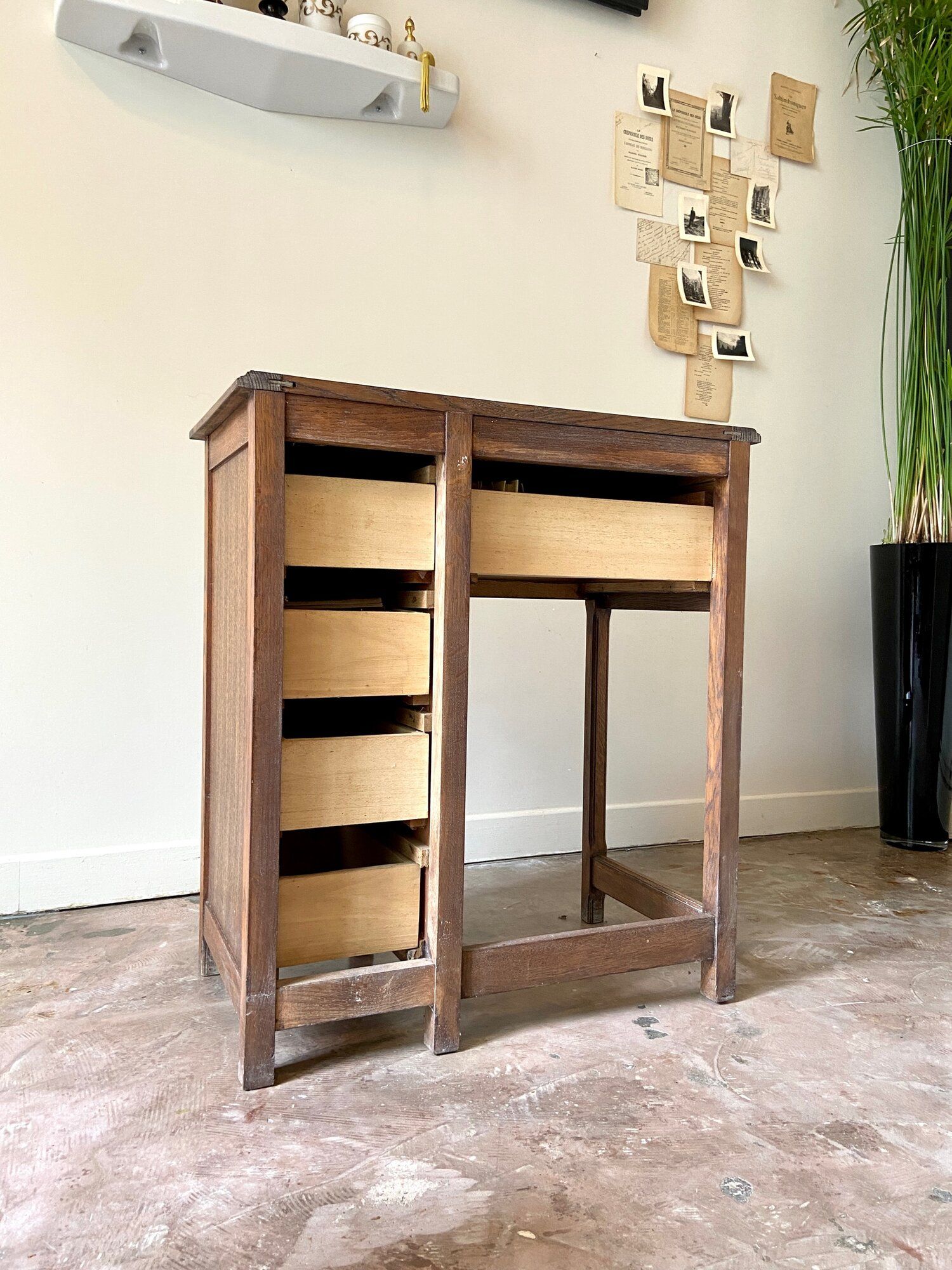 Desk 5 drawers and stool in dark ☐ wood 72 x 40 cm