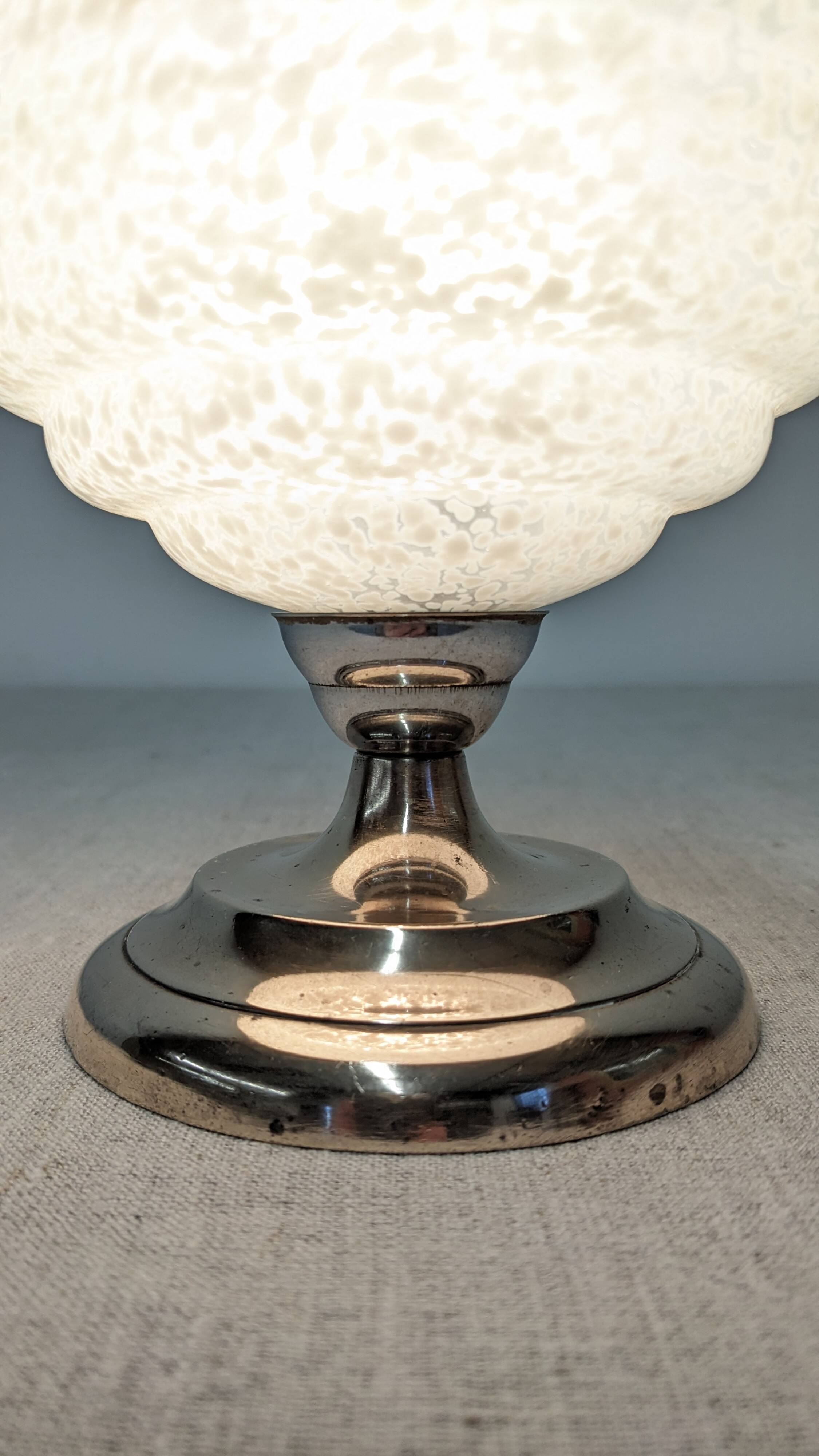 Art Deco bedside or ambient lamp in glass from Clichy, France, circa 1920.