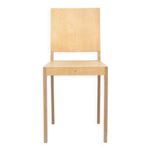 Chaise en contreplaqué