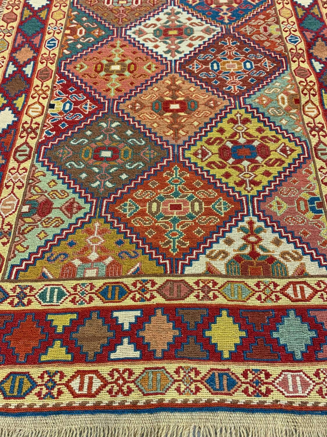 Kilim Iran