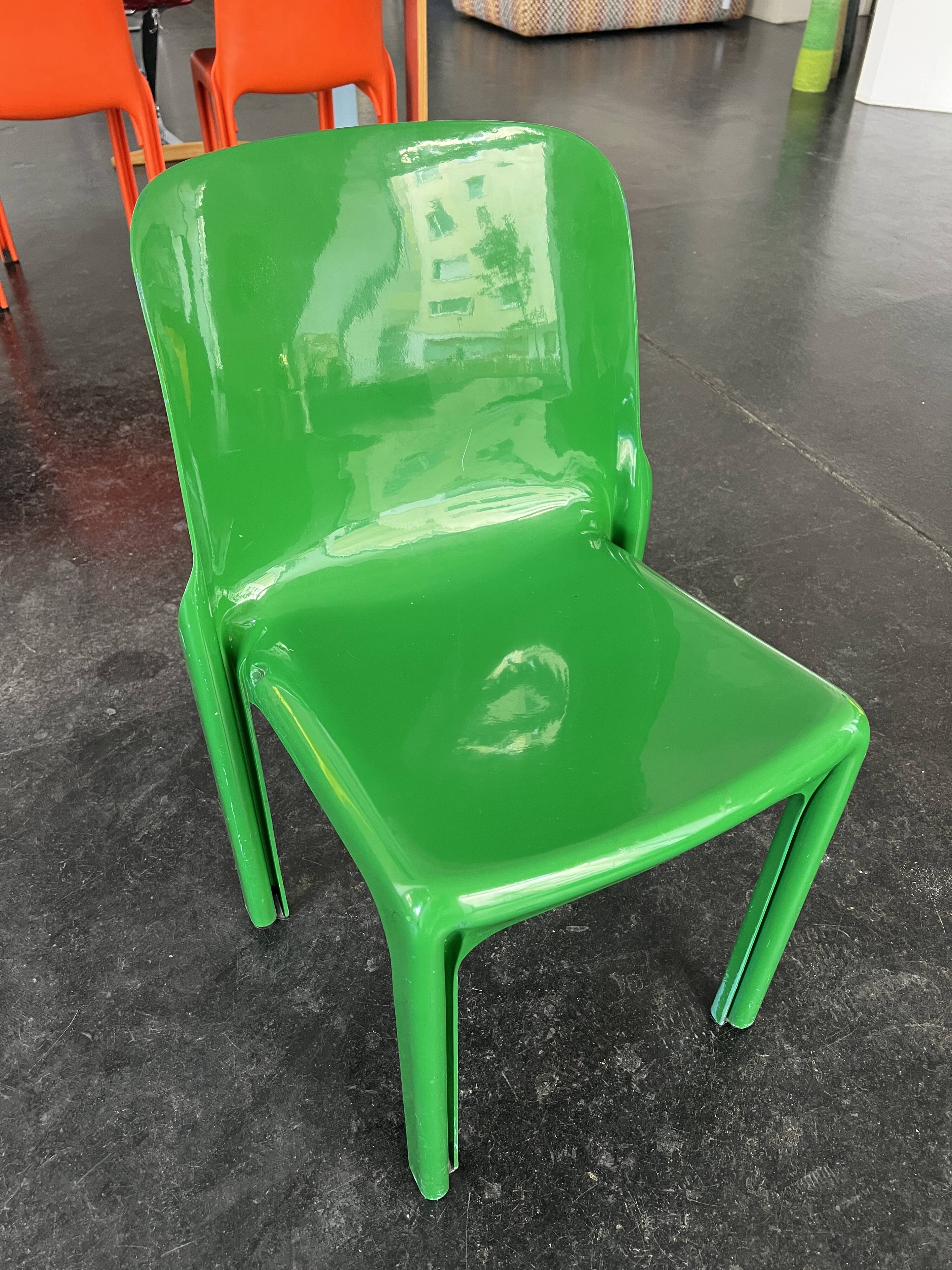 Green "Selene" chair by Vico Magistretti / Artemide