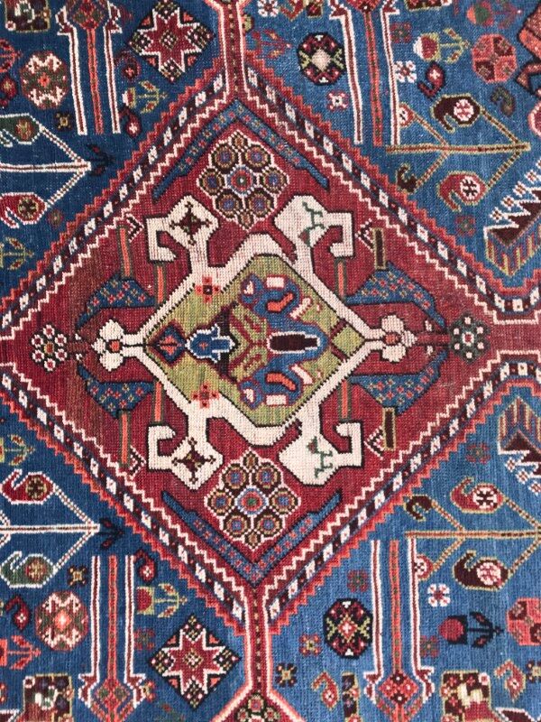 Former carpet Persian Ghashghai done hand 145 X 189 CM