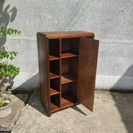 Art deco storage unit
